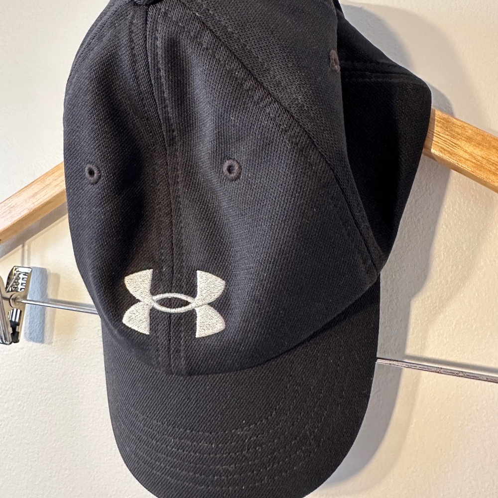 Under Armour Black Hat with White Brand Strap
